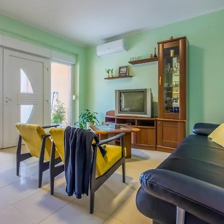 Vesna Apartament *